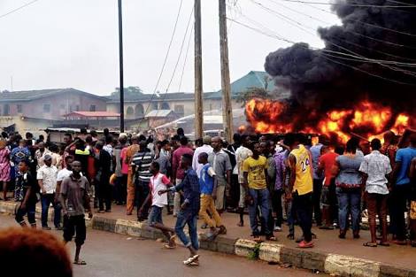 One dies as pipeline explosion hits Lagos community.