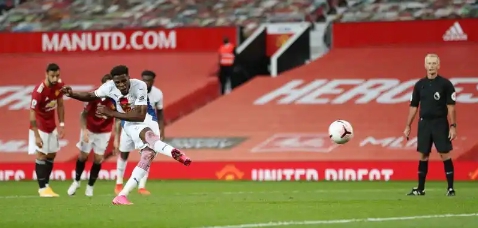 EPL Round Up:  Man Utd Suffer Shock Defeat  To Crystal Palace, Leeds and  Everton Record Wins