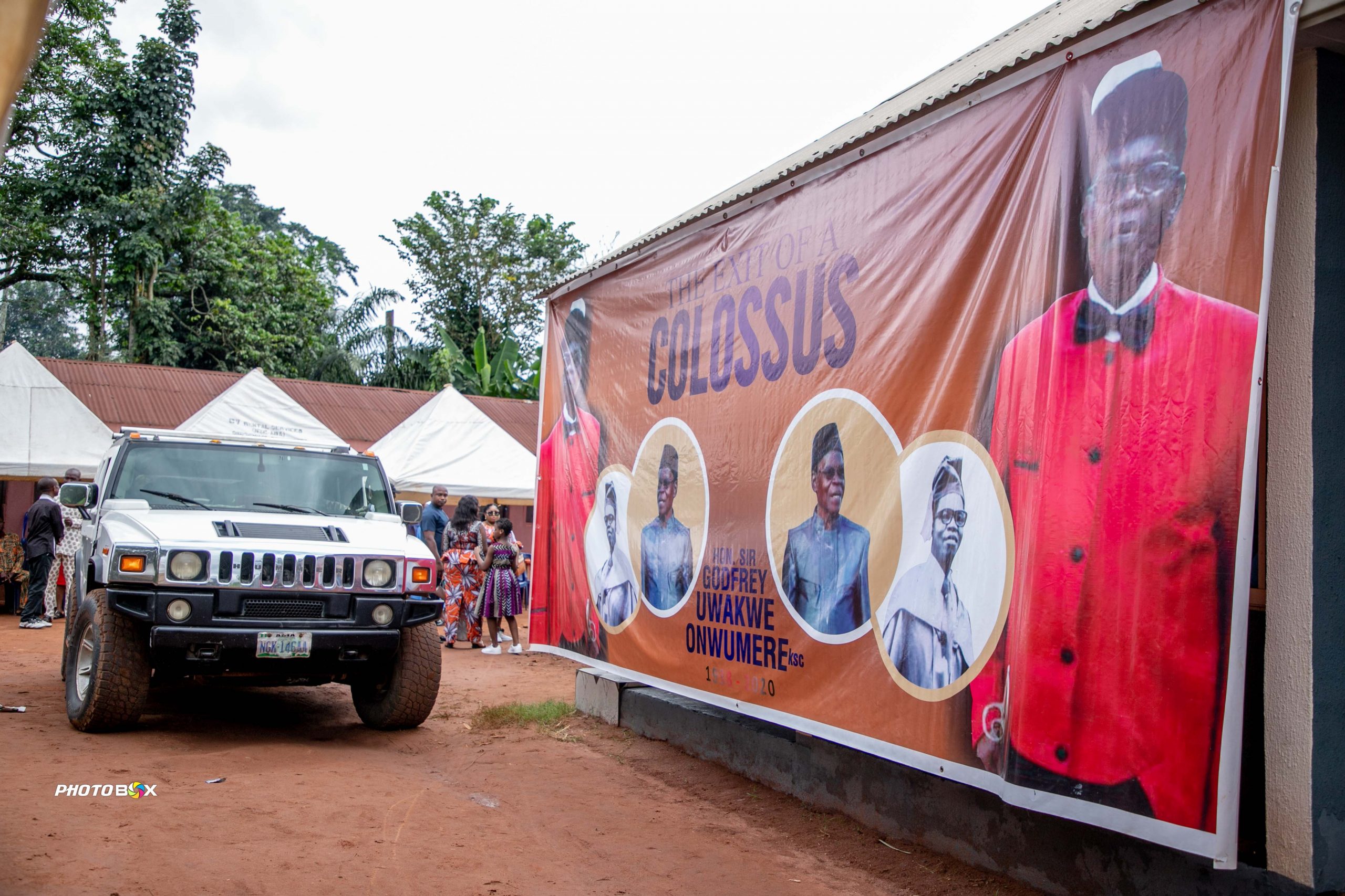 MCBossman, Family Buries Father In Grandstyle