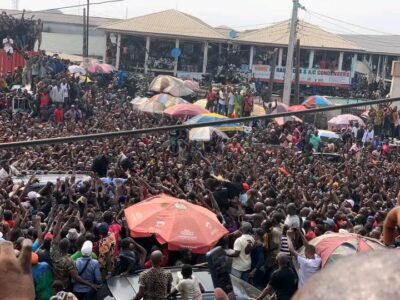 Massive Crowd as Peter Obi Stormed Ladipo Market in Lagos