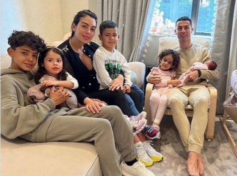 Glory to Nigerian Music Vibe as Ronaldo’s Children Dance to Rema’s ‘Calm Down’