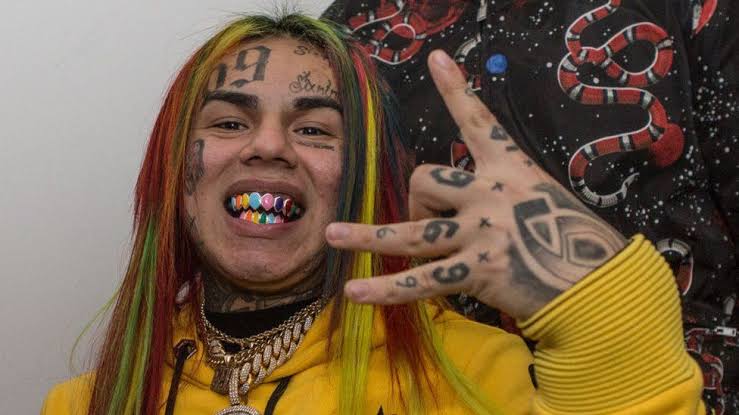 American Rapper 6ix9ine Hospitalised After Attacks at Gym